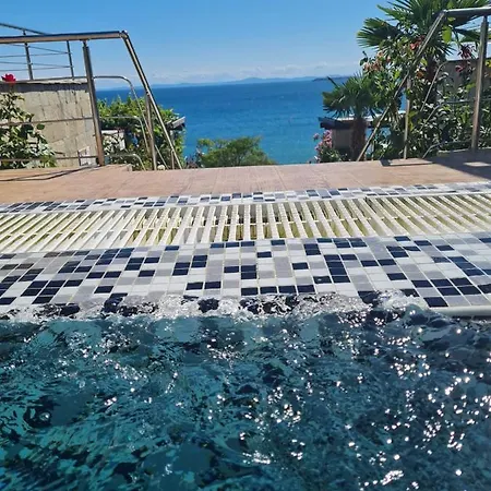 Dolce 2, * Sveti Vlas