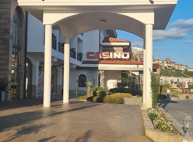 Dolce 2, * 圣弗拉斯