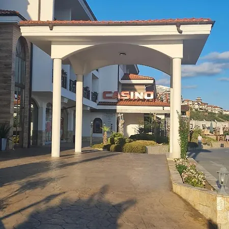 Dolce 2, * Sveti Vlas